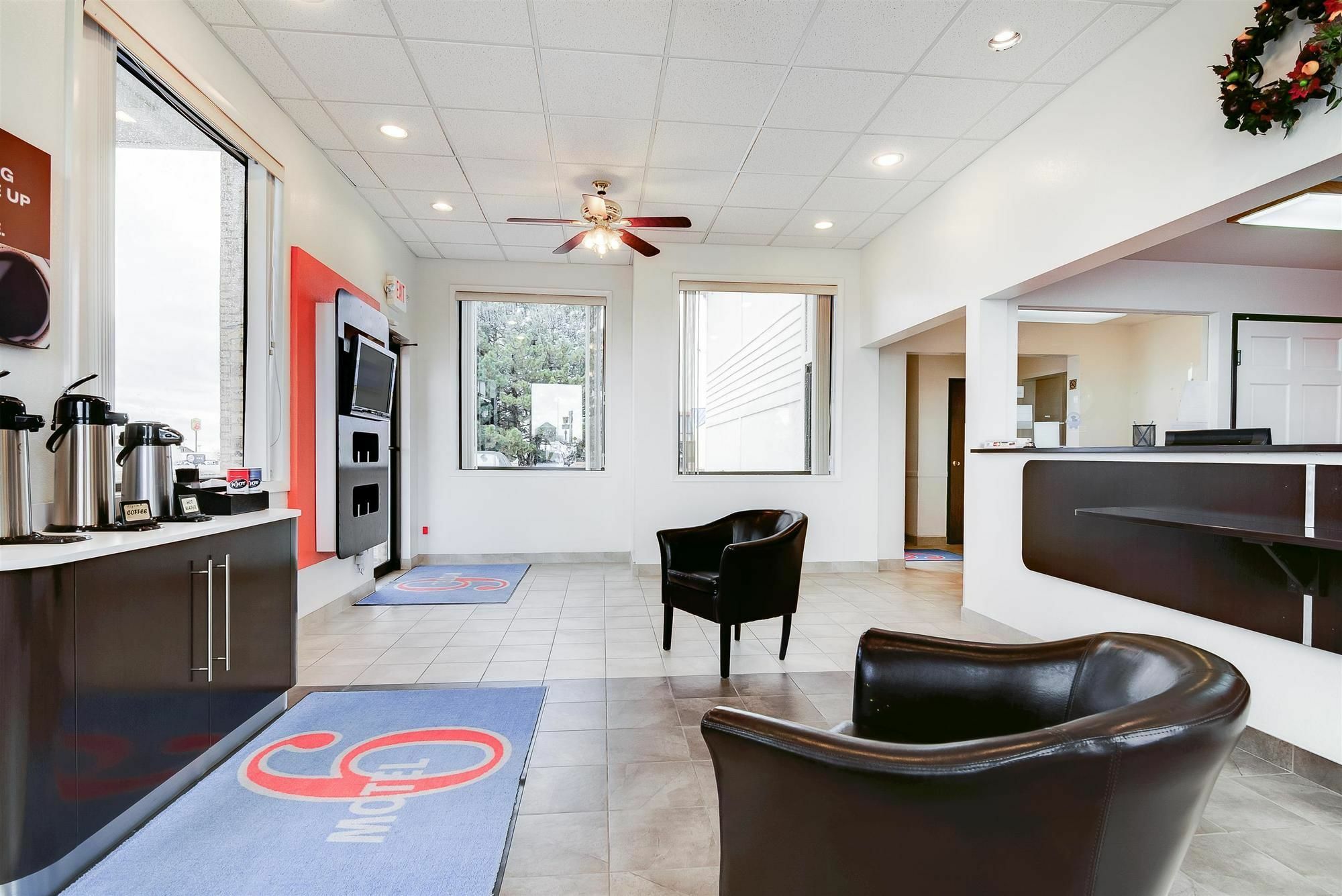 Motel 6-Colby, Ks Bagian luar foto